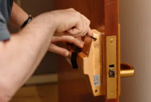 Bronx Master Locksmith Bronx, NY 718-663-2551 - house-locksmith-24-hr